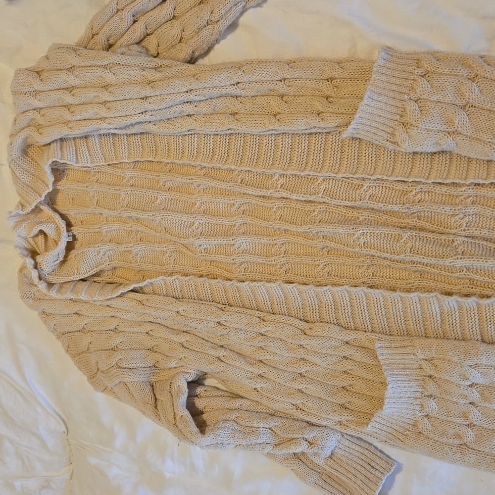 Cable Knit Chunky Cardigan 🍦